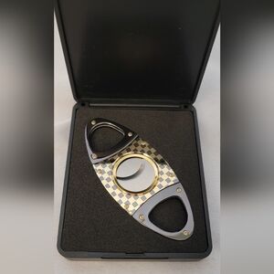 Thompson & Co Black and Gold Oval Cigar Cutter with Dual Cutting Mechanism